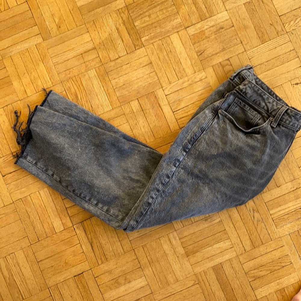 Gray O.G Straight High Rise Cut-off Jeans
